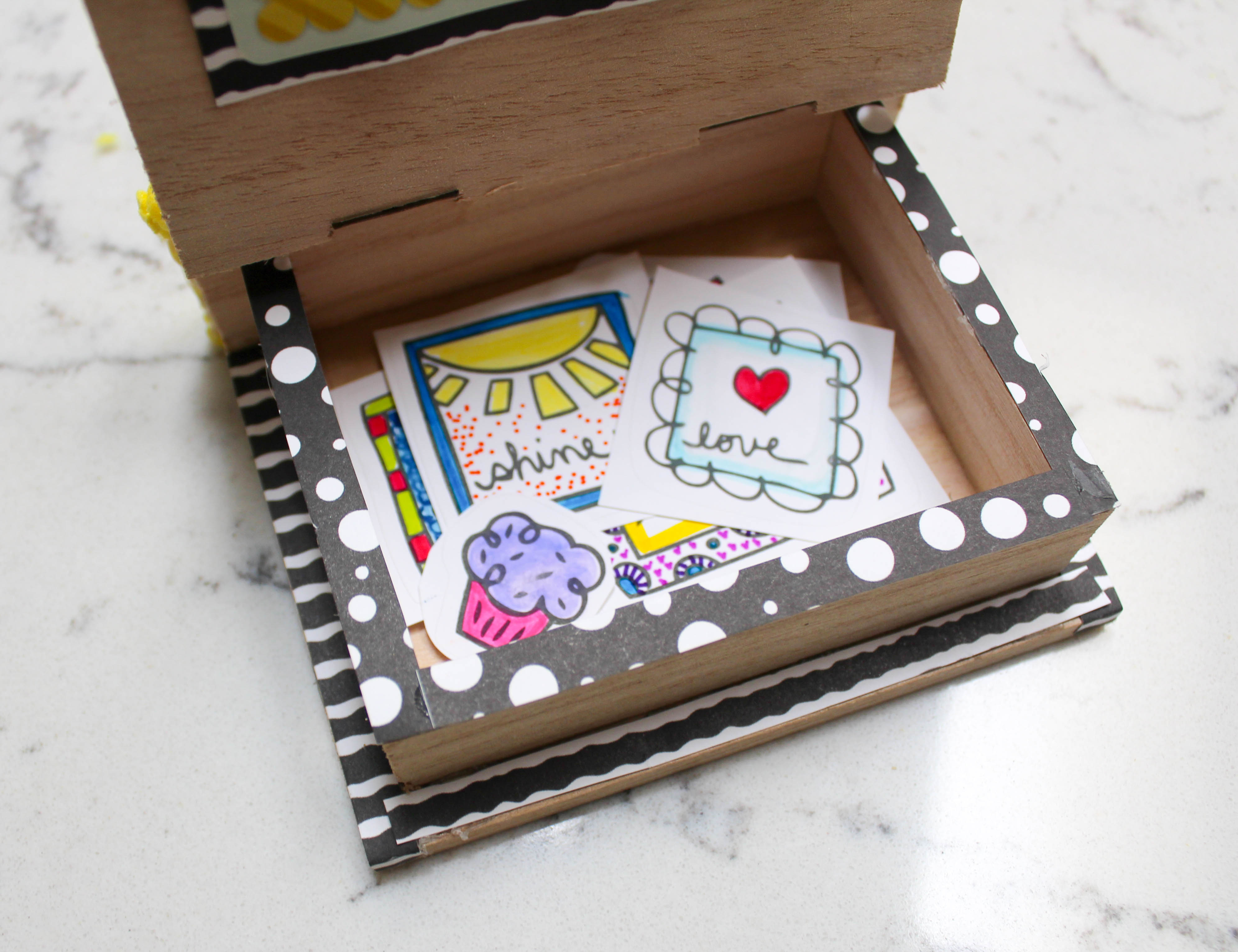 make-a-keepsake-box-with-watercolor-art-12