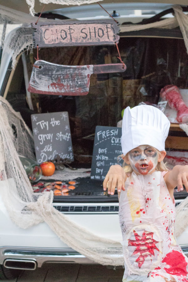 Zombie Meat Market Trunk or Treat Display - RITZY PARTIES