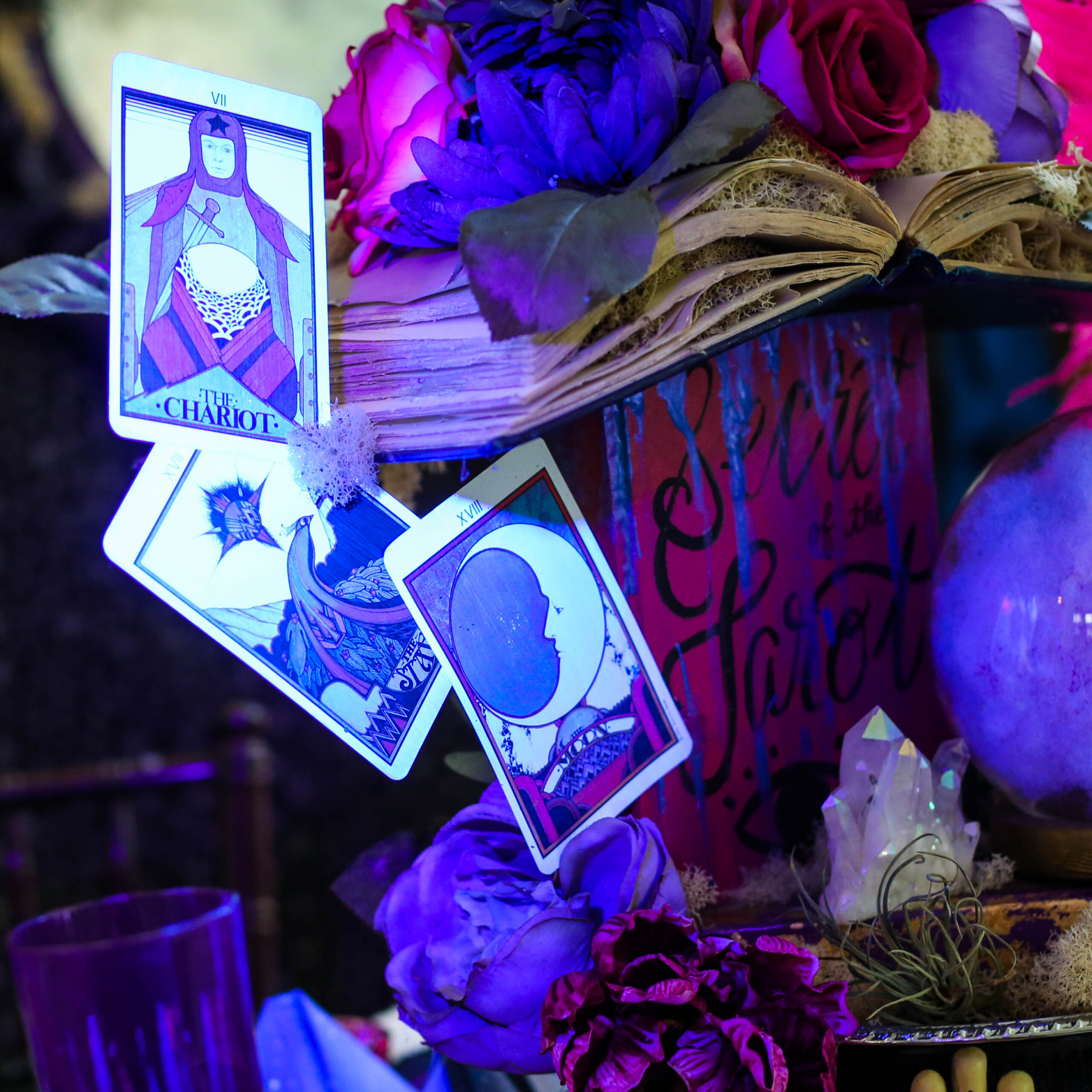 glow in the dark tarot cards using black light mod podge